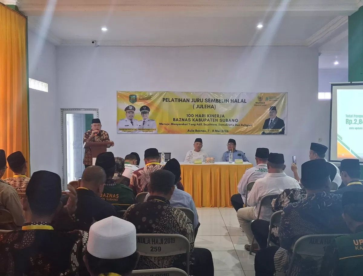 Ketua BAZNAS Subang, Dr. H Ahmad Sukandar, saat memberikan sambutan dan arahan kepada peserta Pelatihan Juru Sembelih Halal (Juleha) di Aula BAZNAS Subang menjelang Idul Adha, Kamis 7 Mei 2026
