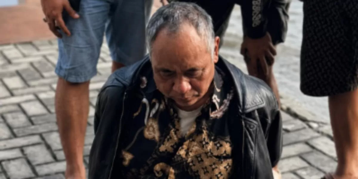 Menyoroti fakta terkini terkait kasus pencabulan yang diduga melibatkan pengasuh Ponpes Ndholo Kusumo Pati, Asyari (Instagram.com/@fakta.indo)