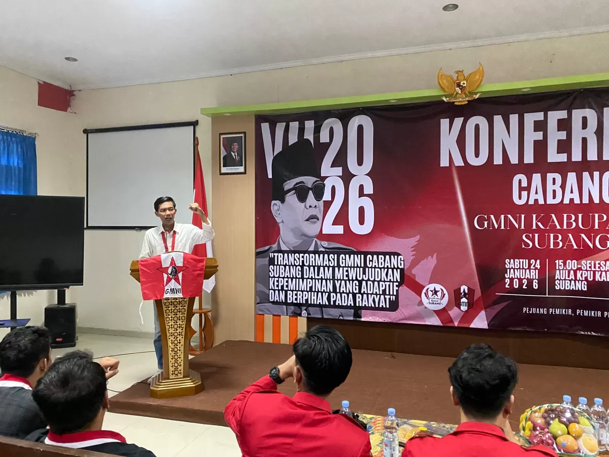 Moehamad Rizky, kader GMNI Subang sekaligus mahasiswa Universitas Mandiri, menyoroti isu alih fungsi lahan nanas dan teh menjadi tebu di Subang selatan (Dok. GMNI Subang)