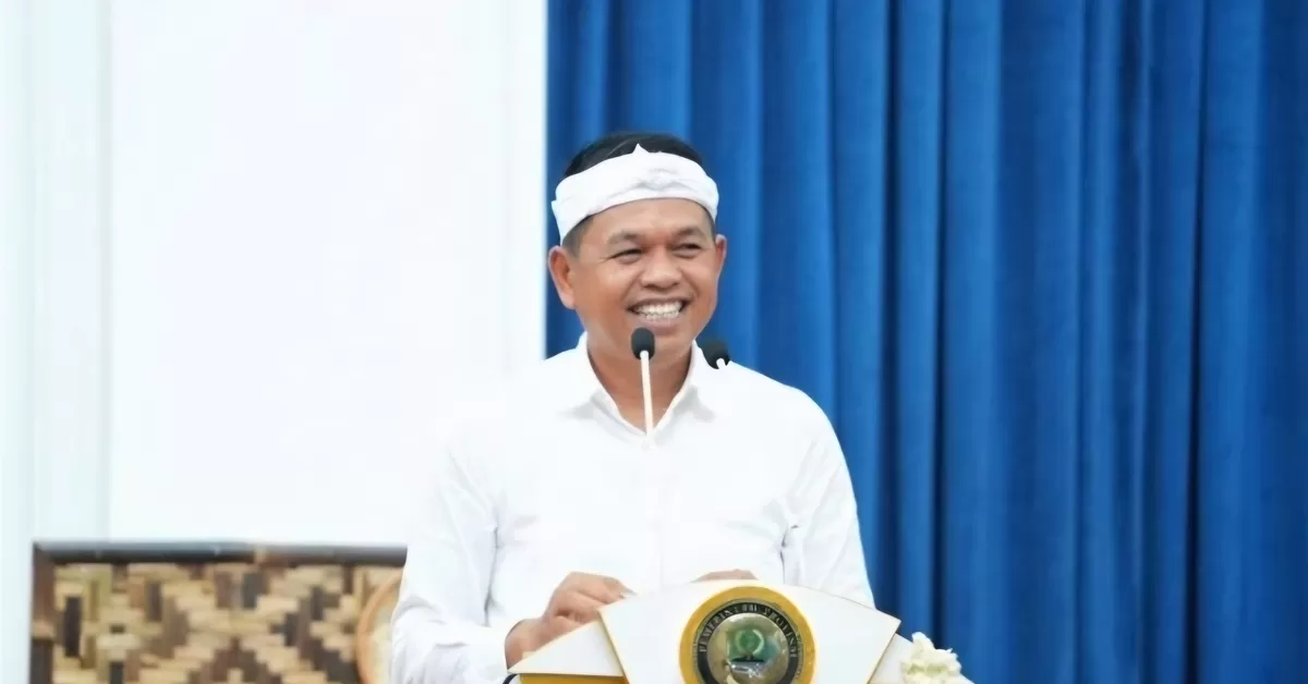 Gubernur Jawa Barat Dedi Mulyadi soroti pembinaan terkait viralnya video pesta gay di Karawang (Jabarprov.go.id)