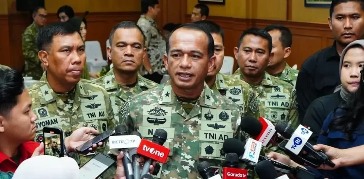 Kapuspen TNI Muhammad Nas buka suara usai ramai jadi perbincangan rumah Jampidsus Febrie Adriansyah dijaga prajurit (Instagram/puspentni)