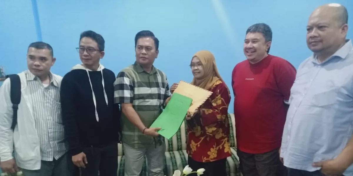 H. Hardiyansyah atau yang akrab disapa Kang Andhy, resmi mendaftarkan diri sebagai calon Ketua Persatuan Wartawan Indonesia (PWI) Jawa Barat periode 2026-2031 (Dok. Istimewa)