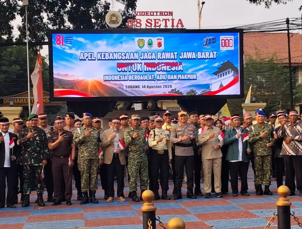 Wakil Bupati Subang Agus Masykur Rosyadi dan Kapolres Subang AKBP Andi Purwanto bersama unsur TNI dan berbagai elemen masyarakat dalam Apel Kebangsaan Jaga Rawat Jawa Barat di Kabupaten Subang, Jumat, 14 Agustus 2026