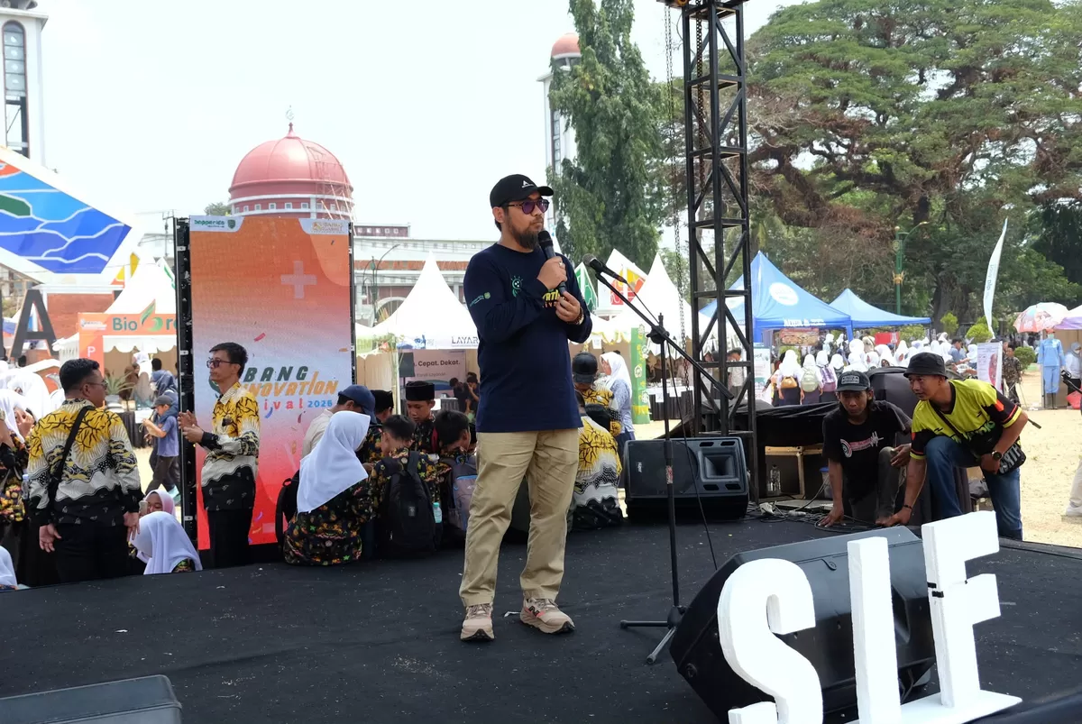 Kepala Bapperida Kabupaten Subang Iwan Syahrul Anwar menyampaikan laporan Subang Innovation Festival 2026 di Alun-Alun Kabupaten Subang, Rabu 23 September 2026 (Dok. Istimewa)