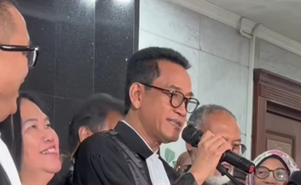 Wakil Presiden Indonesia Gibran Rakabuming Raka diprediksi oleh kuasa hukum pemohon Refly Harun akan segera mundur (Ig/@hukum.perubahan)