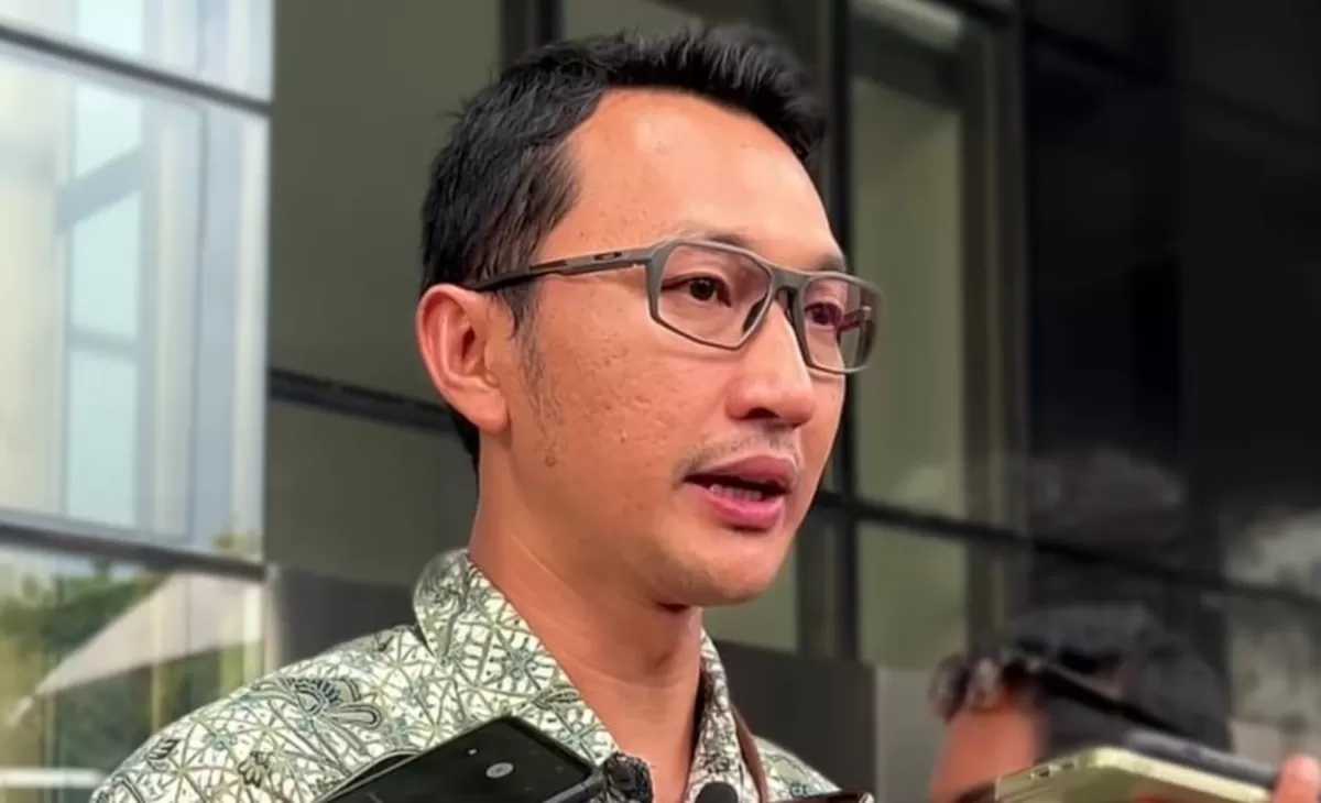 Juru Bicara KPK, Budi Prasetyo mengungkapkan telah ada tersangka yang ditetapkan dalam OTT Bupati Klaten (Instagram/official.kpk)