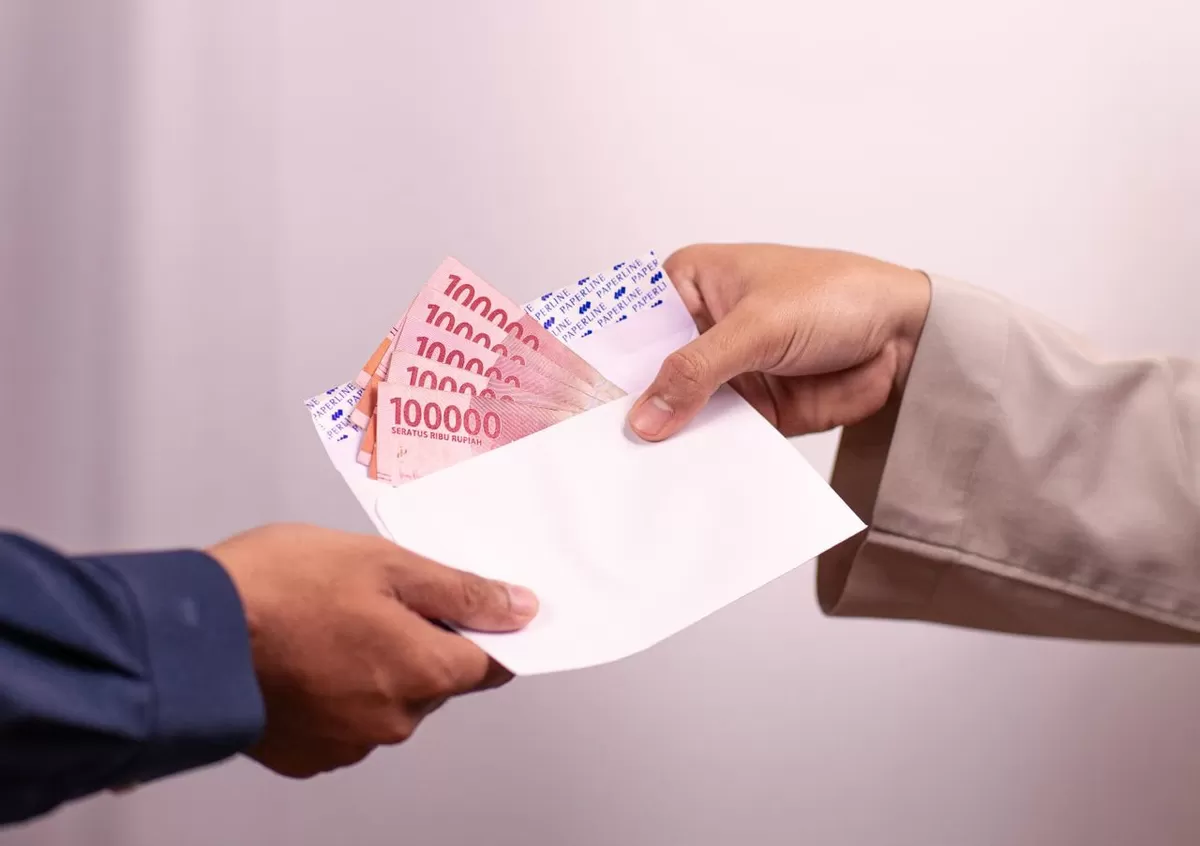 Dirjen GTK Kemendikdasmen Nunuk Suryani memastikan Tunjangan Profesi Guru atau TPG bagi guru non-ASN mulai dicairkan bertahap (pexel/@defrino)