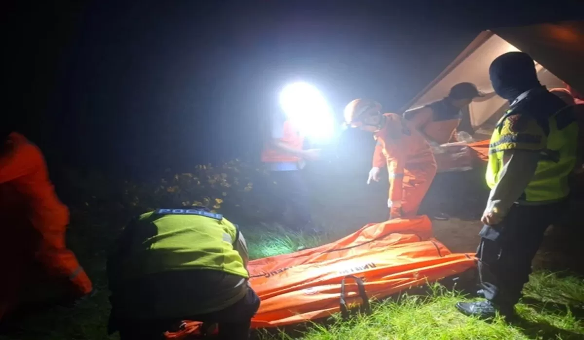 Misteri Tewasnya Satu Keluarga Saat Glamping di Posong Temanggung, Polisi Dugaan Keracunan Gas (net)