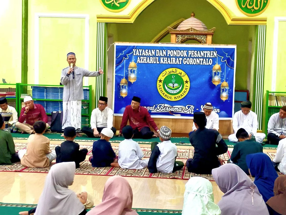 Azharul Buka Puasa Bersama di Pesantren Azharul Khairat Kabila, Komitmen Kuat ...