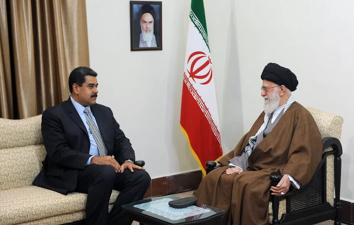 AS lakukan invasi dan penangkapan terhadap Presiden Venezuela Nicolas Maduro dan ini artinya untuk Iran. (Khamenei.ir)