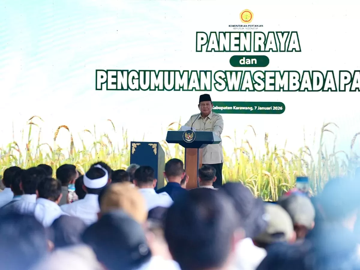 Prabowo Subianto memberikan penghormatan secara khusus kepada para petani. (Dok. Sekretariat Presiden)