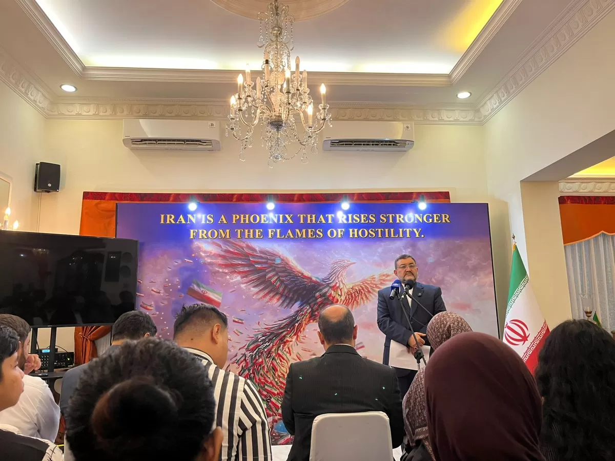 Dubes Iran, Mohammad Boroujerdi memaparkan perkembangan situasi di Iran (Dok. Senayan Post)