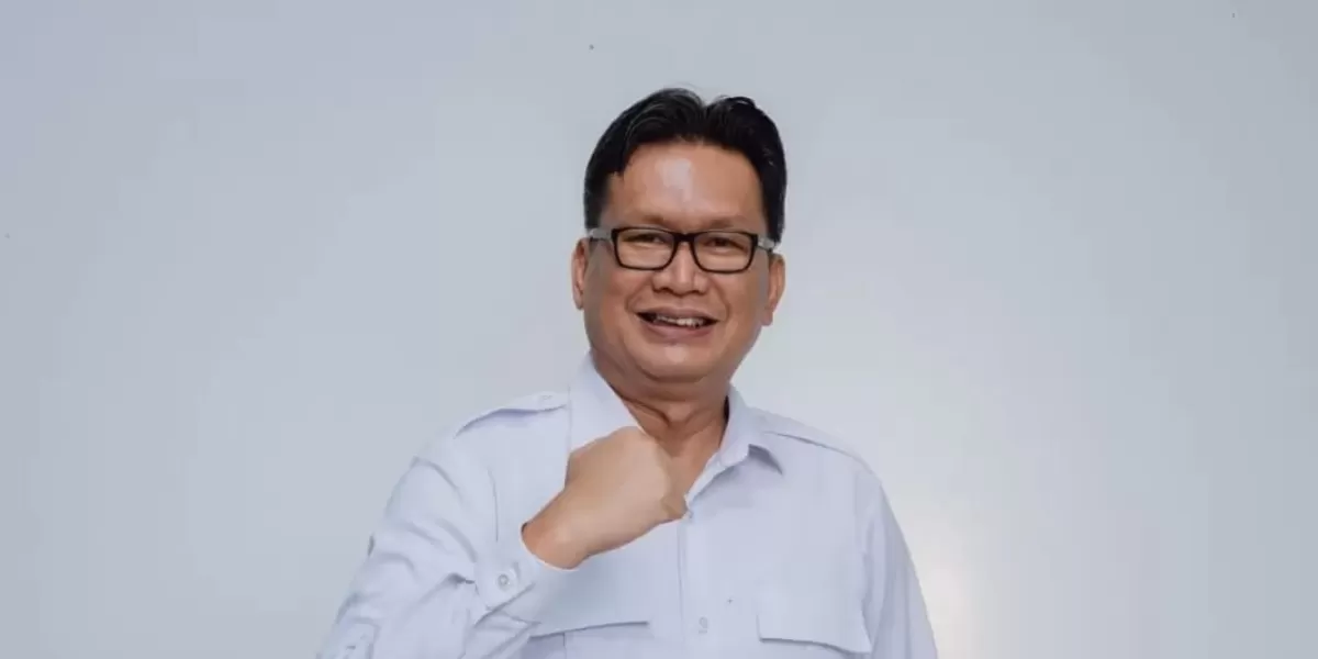 Dr. Noviardi Ferzi