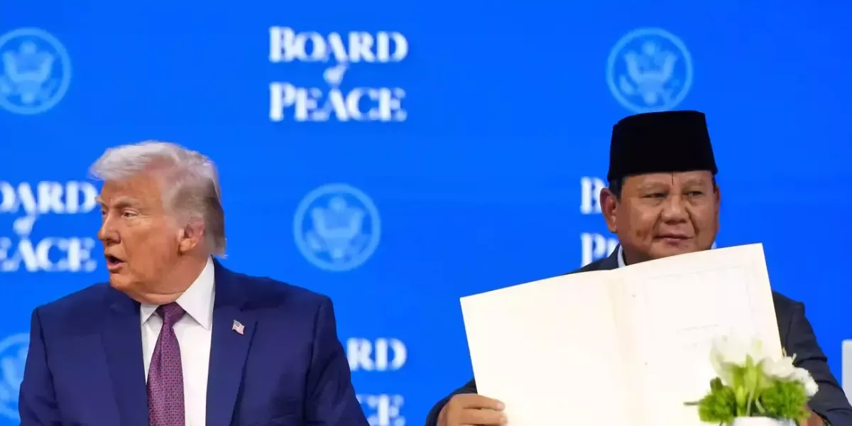 Prabowo dan Trump dalam pertemuan BoP. (AP Photo/Markus Schreiber)