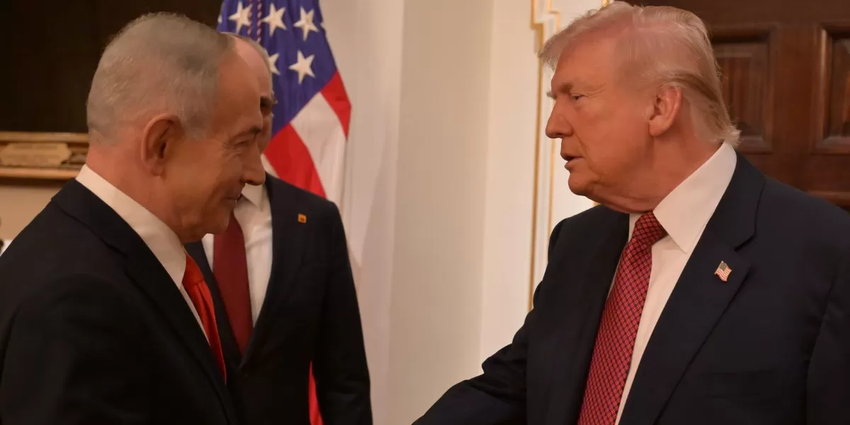 Presiden AS Donald Trump bersikeras lanjutkan negosiasi dengan Iran di dalam pertemuannya dengan PM Israel Benjamin Netanyahu. (X.com/@IsraeliPM)