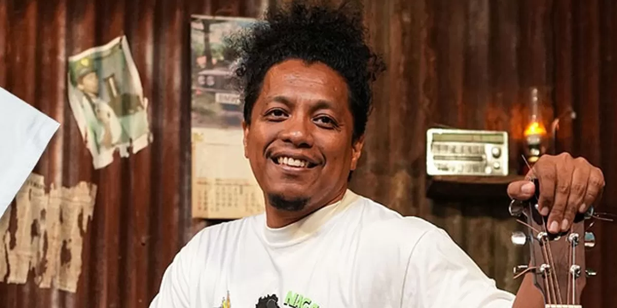 Komika Arie Kriting sorot fenomena awardee LPDP hingga kasus dugaan penganiayaan yang dilakukan Brimob pada siswa SMP. (Instagram.com/@arie_kriting)