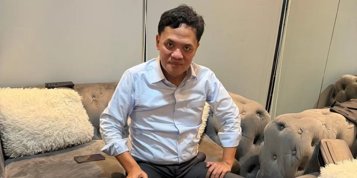 Ketua Komisi III DPR RI Habiburokhman terlihat mengusir pihak pengembang PT Hasana Damai Putra (HDP) saat bahas akses pembangunan musala. (Instagram.com/@habiburokhmanjkttimur)