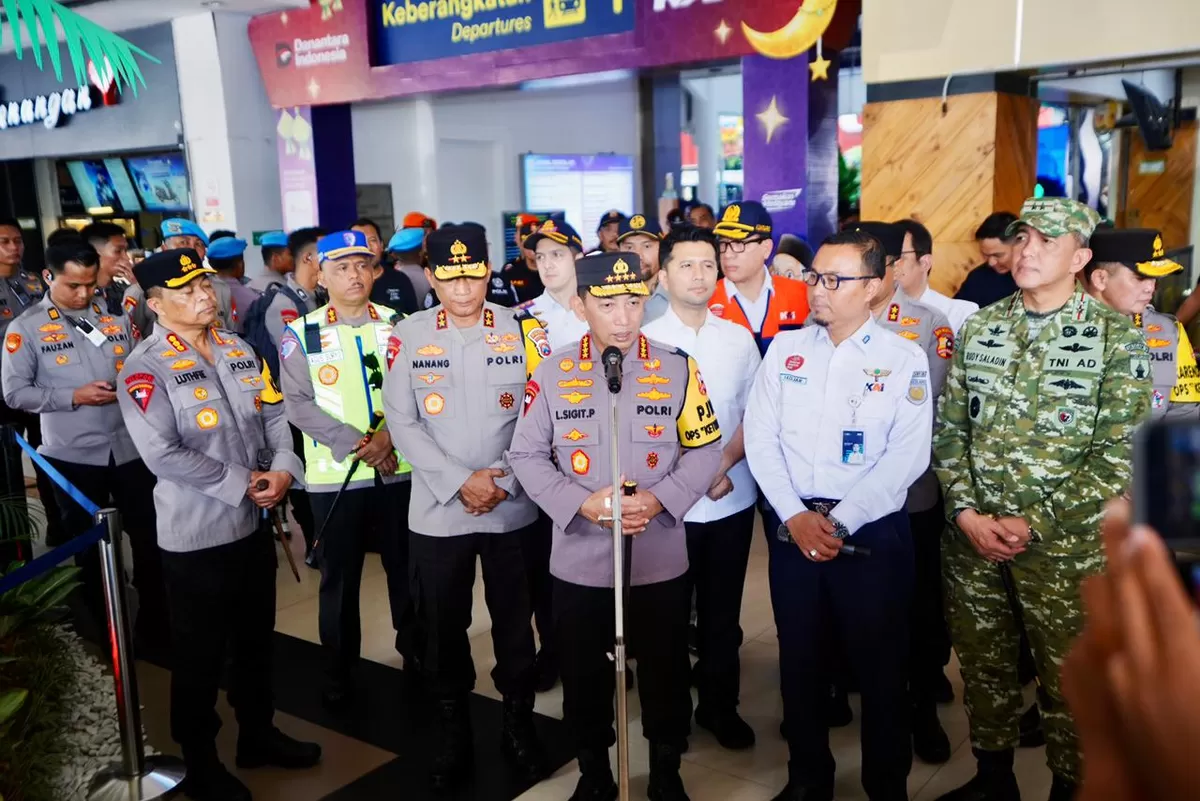 Kapolri, Jenderal Listyo Sigit Prabowo diperintah untuk mengungkap kasus penyiraman air keras. (Press Release Bakom RI)