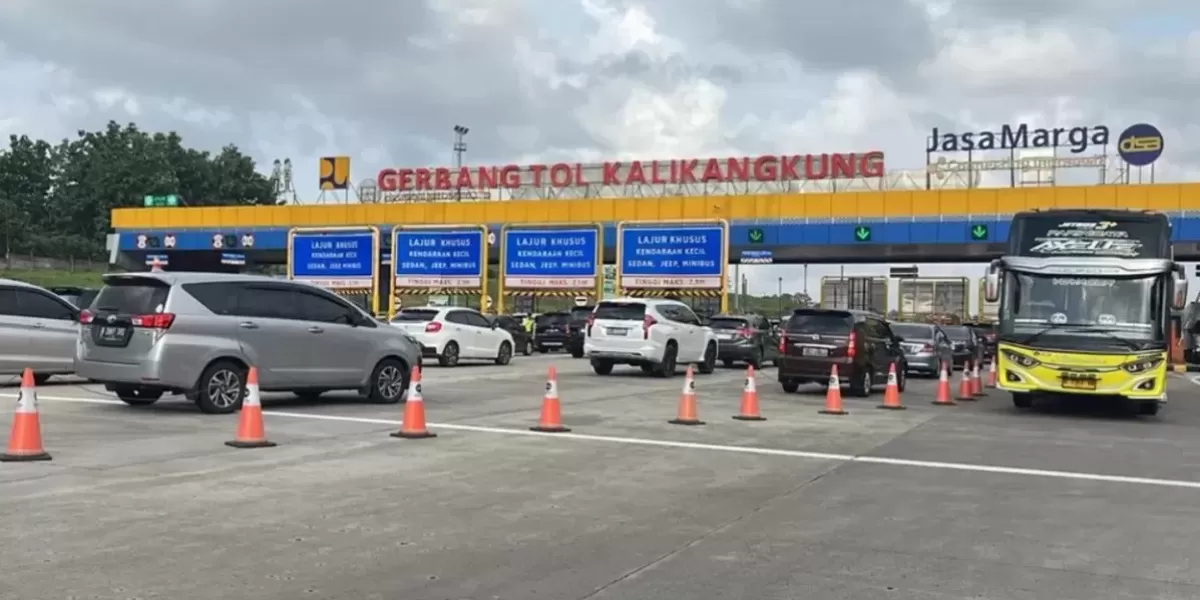 Gerbang Tol Kalikangkung. (Suara Merdeka)