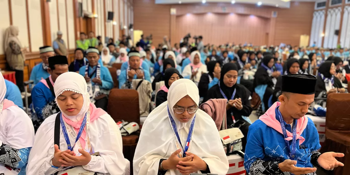 Belasan ribu jamaah haji diberangkatkan menuju Madinah. (Press Release Badan Komunikasi Pemerintah (Bakom) RI)
