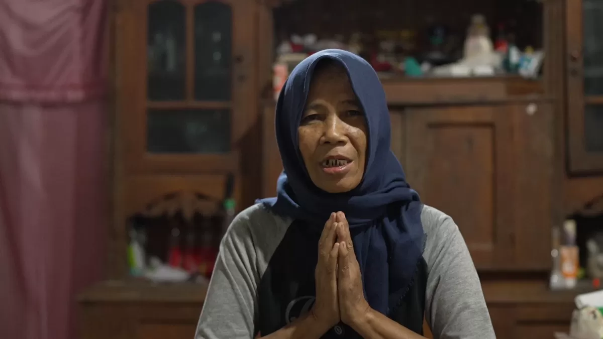Sempat tak punya ongkos, ibu ini kembali sekolahkan anak berkat asrama gratis Sekolah Rakyat. (Press Release Badan Komunikasi Pemerintah (Bakom) RI)