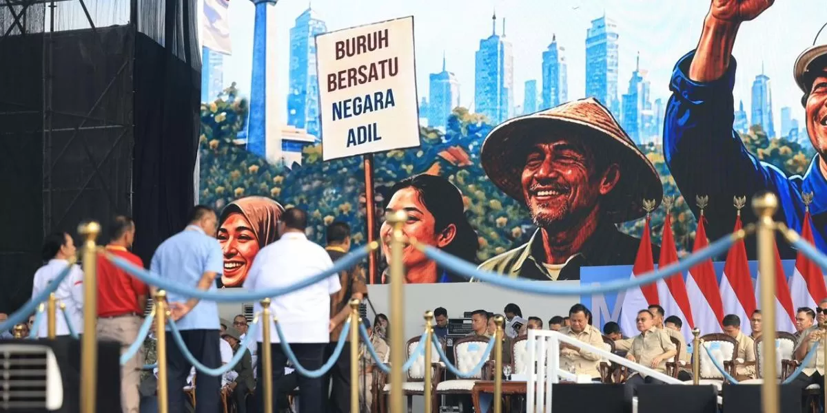 Buruh apresiasi perayaan May Day yang diselenggarakan di Lapangan Monas, Jakarta, berharap aspirasi didengar Prabowo. (Bakom RI)