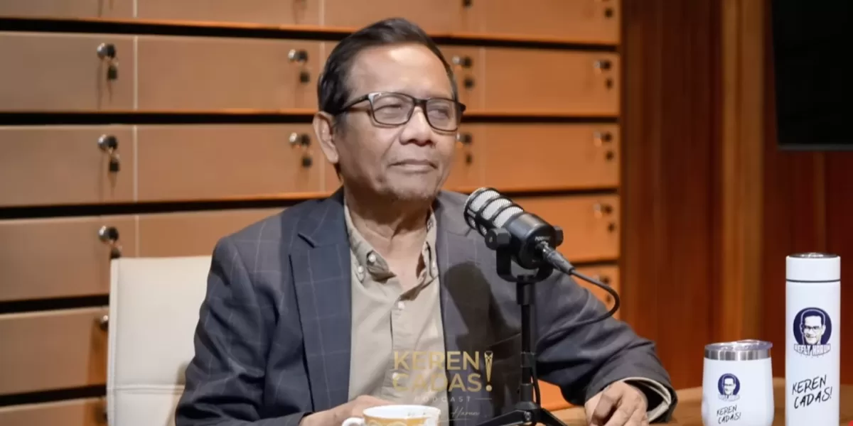 Mantan Menko Polhukam Mahfud MD bicara soal peluang Presiden Prabowo Subianto untuk mencalonkan diri kembali di Pilpres 2029. (Tangkapan layar YouTube Keren Cadas)
