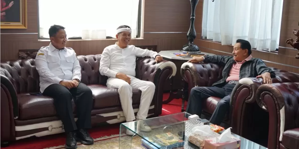 Pertemuan AM Hendropriyono dengan Kang Dedi Mulyadi pada Senin (8/6/26). (Kilat.com)