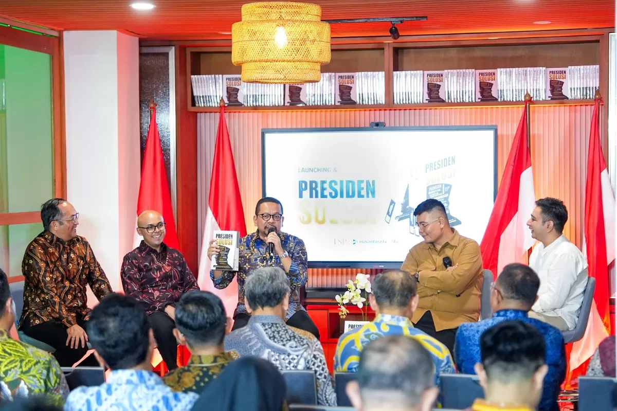 Kepala Bakom RI, Muhammad Qodari menjelaskan buku Presiden Solusi: Problem Solving Ala Prabowo Subianto sebagai bacaan yang ringkas dan mudah dipahami publik (Dok. Promedia)