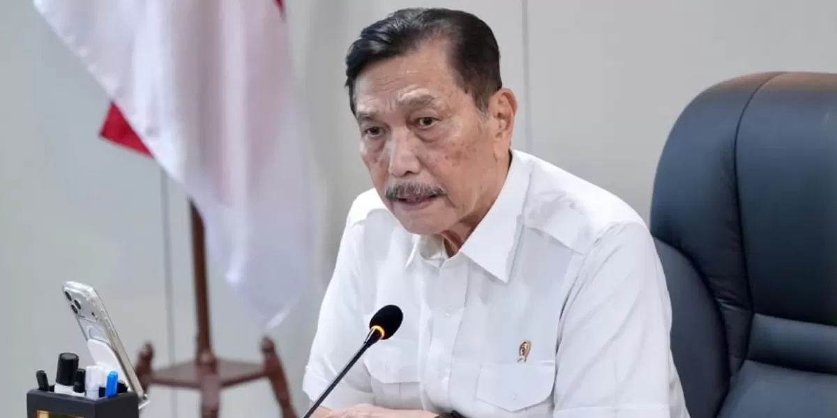 Ketua DEN Luhut Binsar Pandjaitan sorot program MBG yang seharusnya dirancang lebih baik sejak awal belum lama ini. (Instagram.com/@dewanekonomi.id)