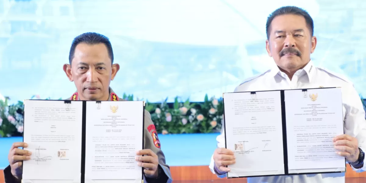 Kapolri Listyo Sigit Prabowo menegaskan bahwa hubungan Polri dan Kejaksaan Agung tetap solid di tengah penanganan kasus dugaan korupsi FA. (Kejaksaan Agung RI)