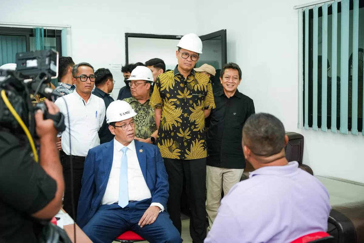 Menyampaikan laporan pajak yang tidak benar selama periode 2016 hingga 2019, dengan potensi kerugian negara mencapai Rp583,36 miliar.