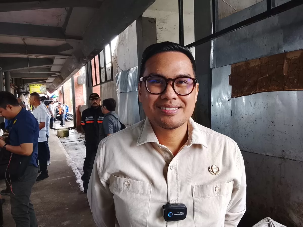 Pemkot Tangsel sebelumnya juga telah menggelar Bazar Ramadan di tujuh kecamatan sebagai upaya menekan inflasi daerah sekaligus menjaga daya beli masyarakat.