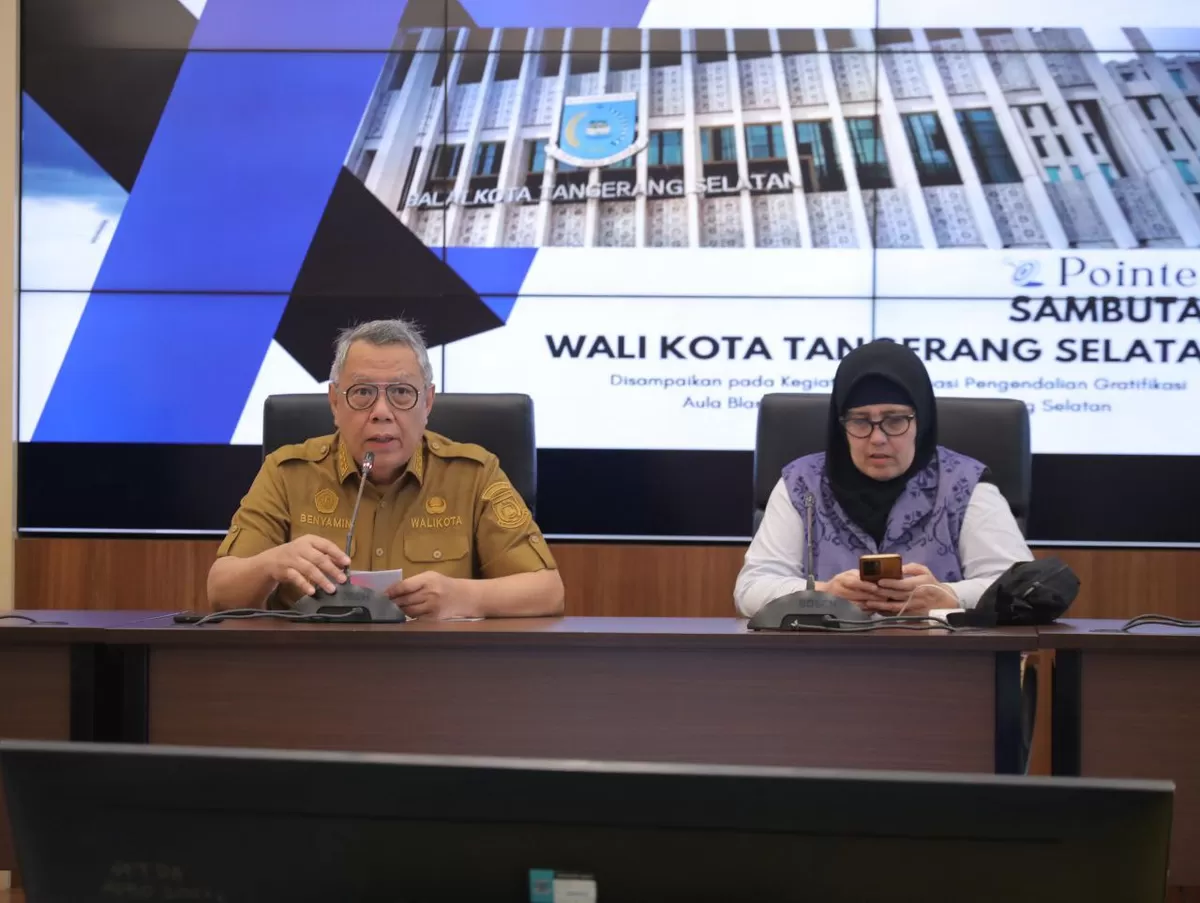 Dalam sosialisasi tersebut dijelaskan berbagai kriteria gratifikasi yang perlu dipahami oleh para perangkat daerah.