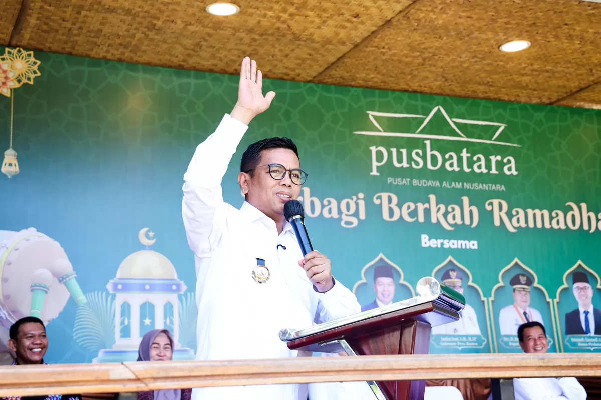 ​Selain melapor kepada pengurus lingkungan, Andra menyarankan warga yang meninggalkan kendaraan pribadinya di rumah agar menitipkannya di kantor kepolisian terdekat.