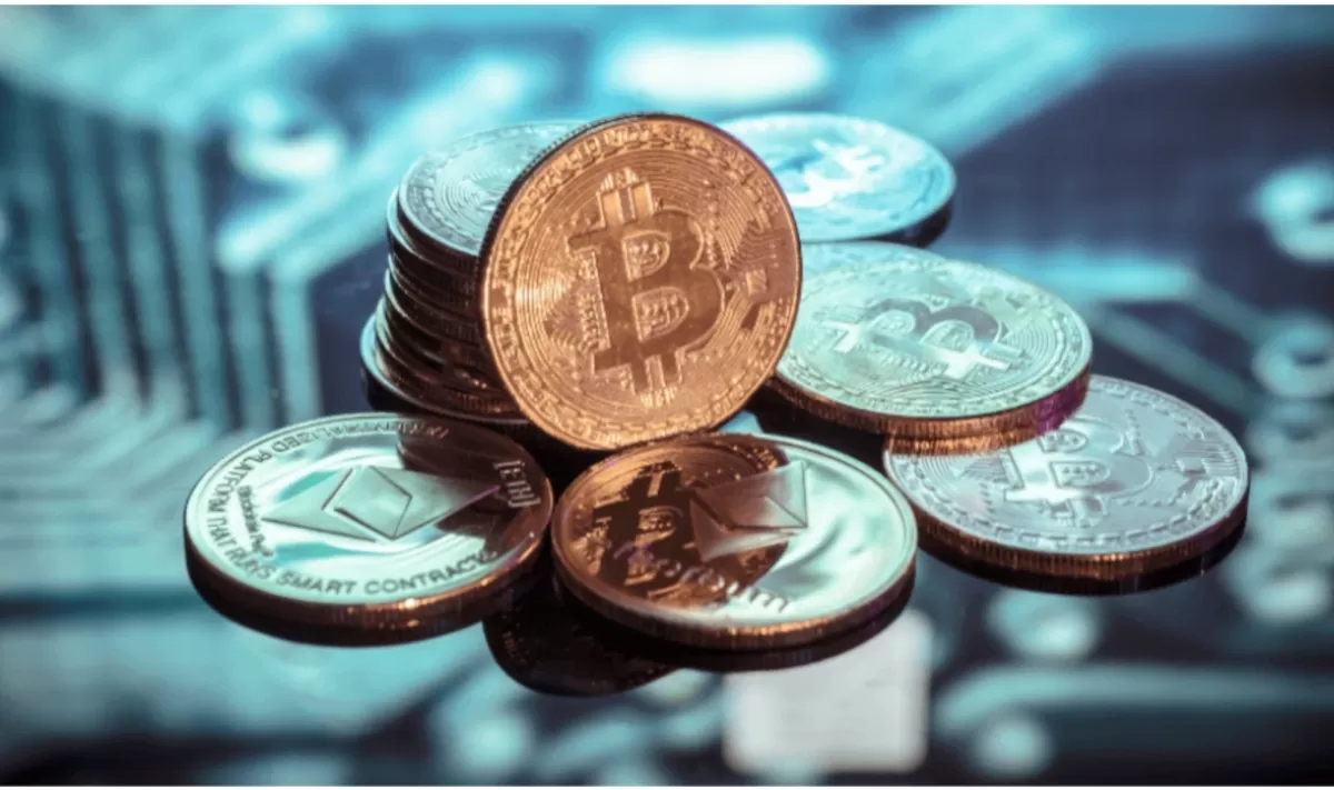 Volatilitas harga yang sangat tinggi membuat nilai investasi dapat berubah drastis dalam waktu singkat. 