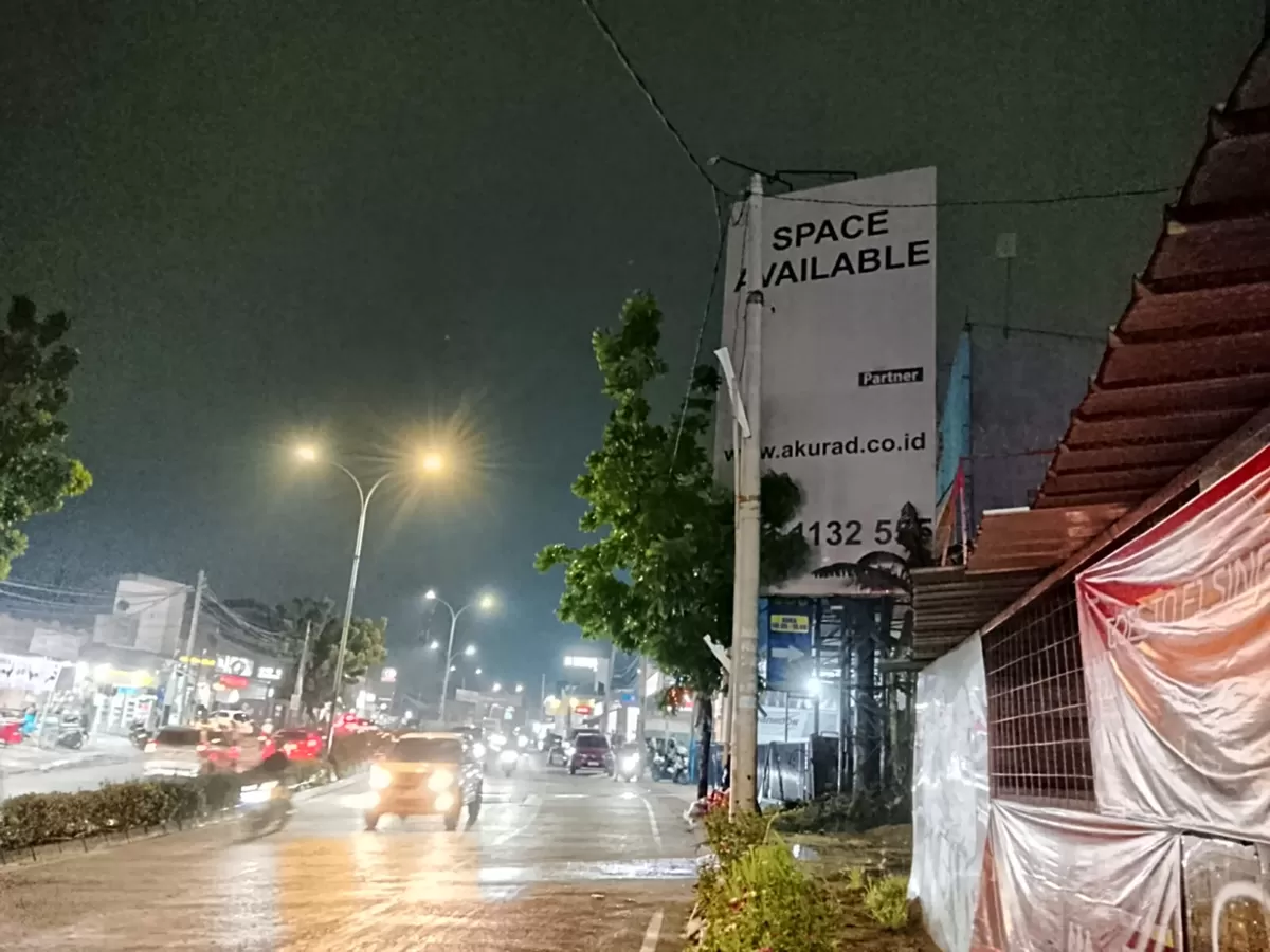 Pemerintah menilai pengelolaan pajak reklame yang profesional mampu meningkatkan kontribusi PAD