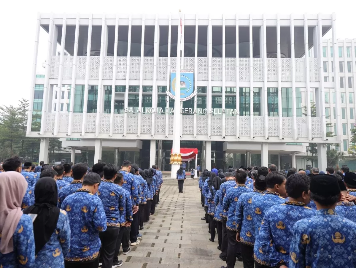Pilar Saga Ichsan, dalam Apel Hari Kesadaran Nasional yang digelar di lapangan Balai Kota Tangerang Selatan 