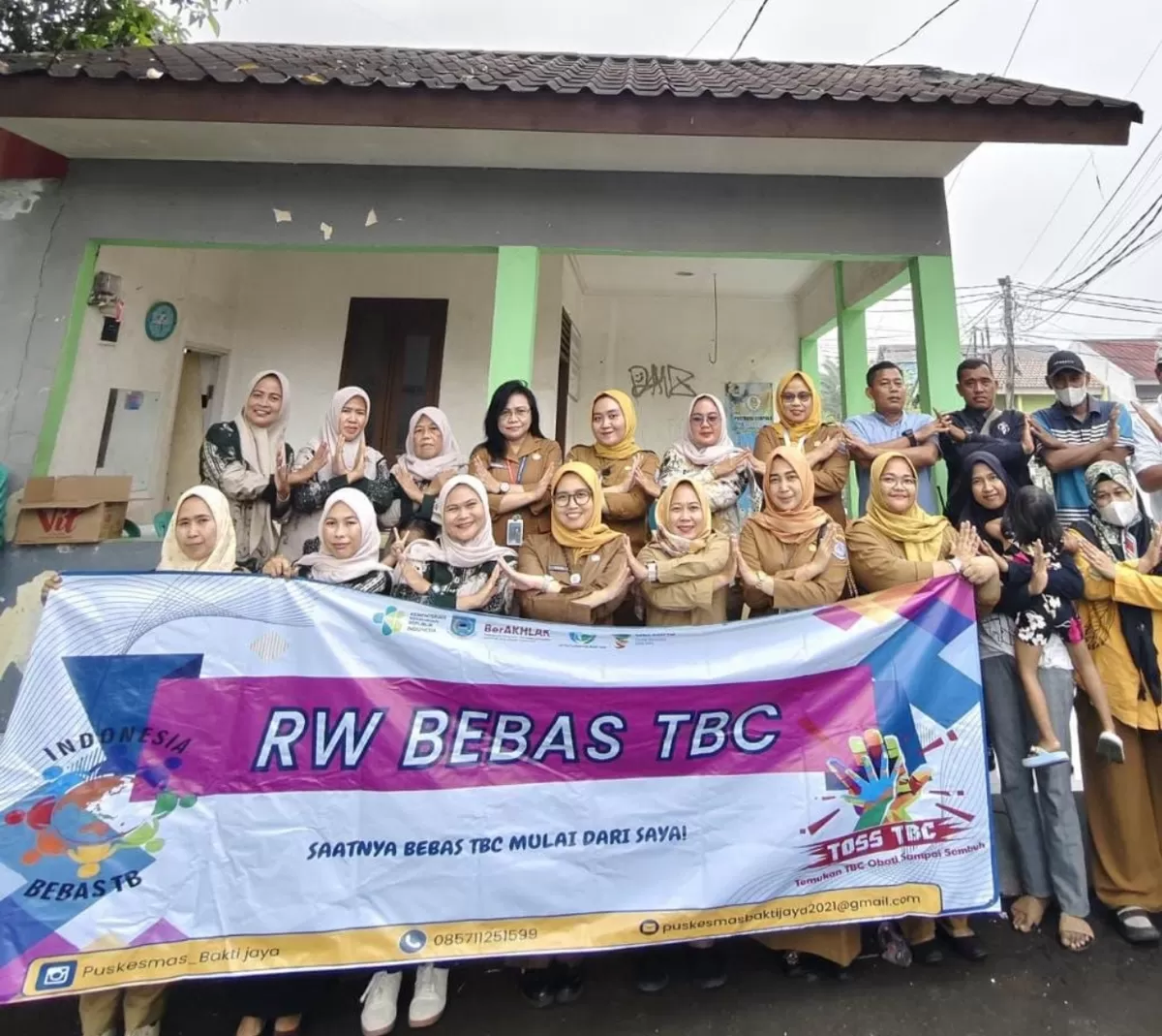 Sebagai bentuk komitmen dalam meningkatkan derajat kesehatan masyarakat