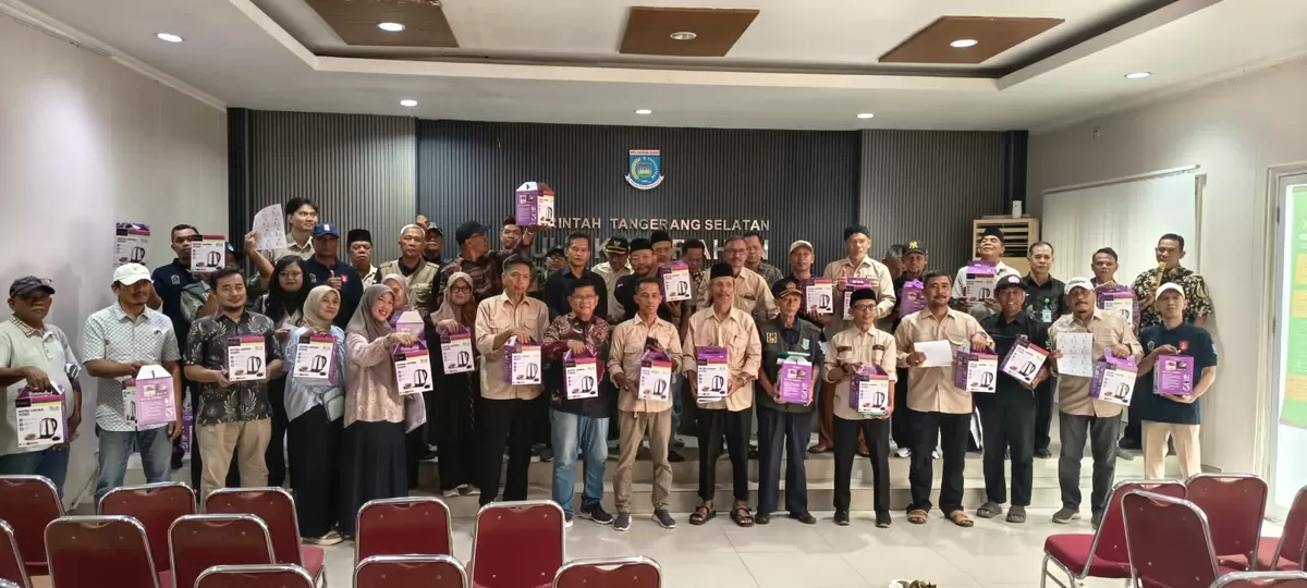 Kelurahan Pondok Aren juga rutin melaksanakan rapat koordinasi bersama unsur wilayah dan pemangku kepentingan sebagai bagian dari pengawasan serta evaluasi pelaksanaan berbagai kegiatan di tingkat kelurahan.