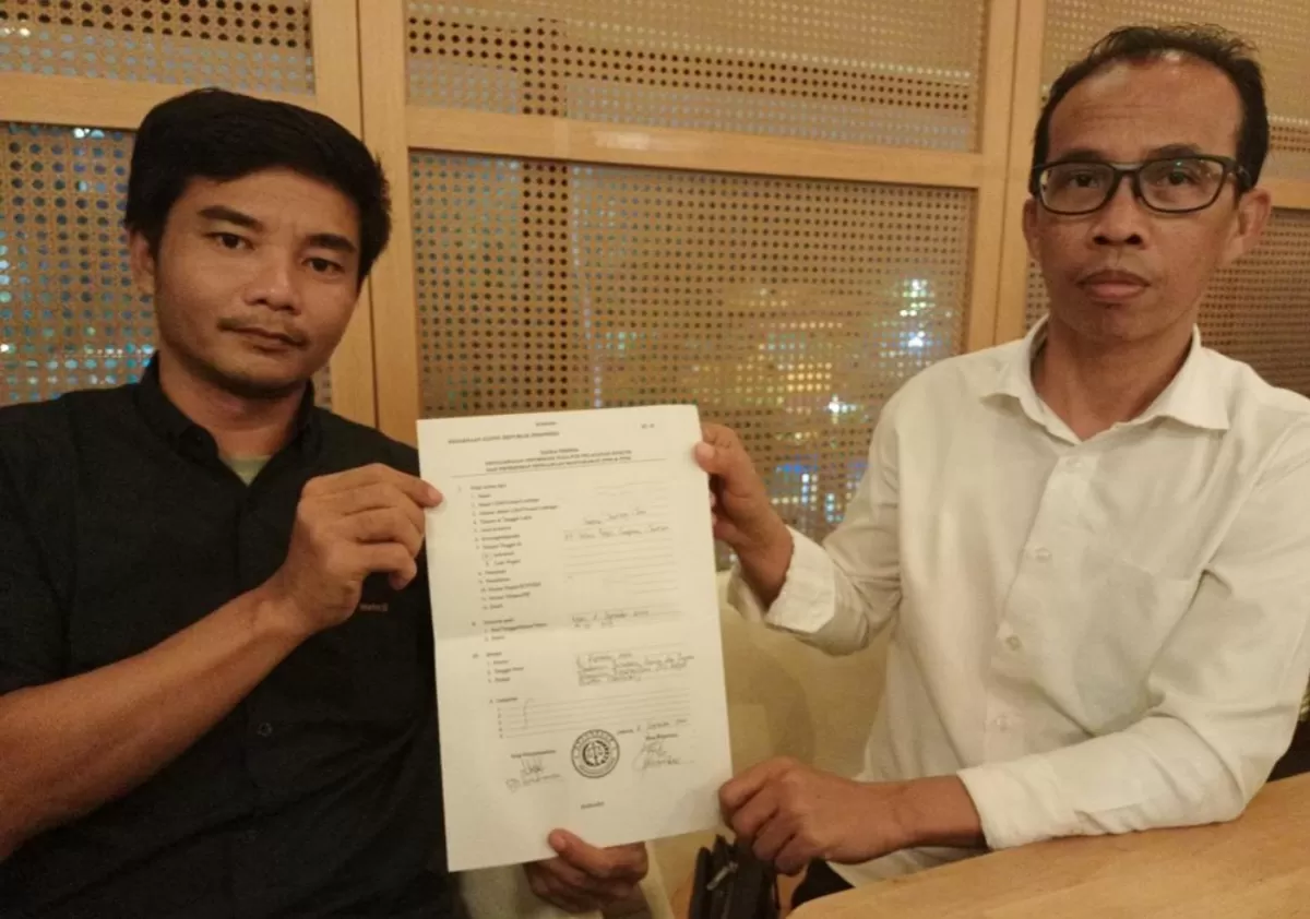 Tim advokat Pengurus Pusat LBH Peradi Profesional, melaporkan persoalan tersebut ke Kejaksaan Agung (Kejagung) RI, Rabu (2/9/2026).