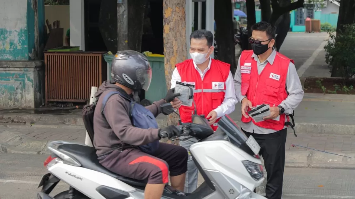 Sebanyak 14.000 masker gratis dibagikan kepada masyarakat di tujuh kecamatan pada Selasa (8/9/2026). 