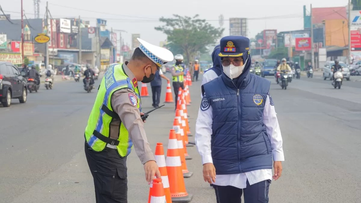 Rekayasa lalu lintas dilakukan pada segmen Jalan Raya Rawa Buntu, mulai dari Simpang Tiga Kencana Raya hingga Simpang Tiga Tekno.