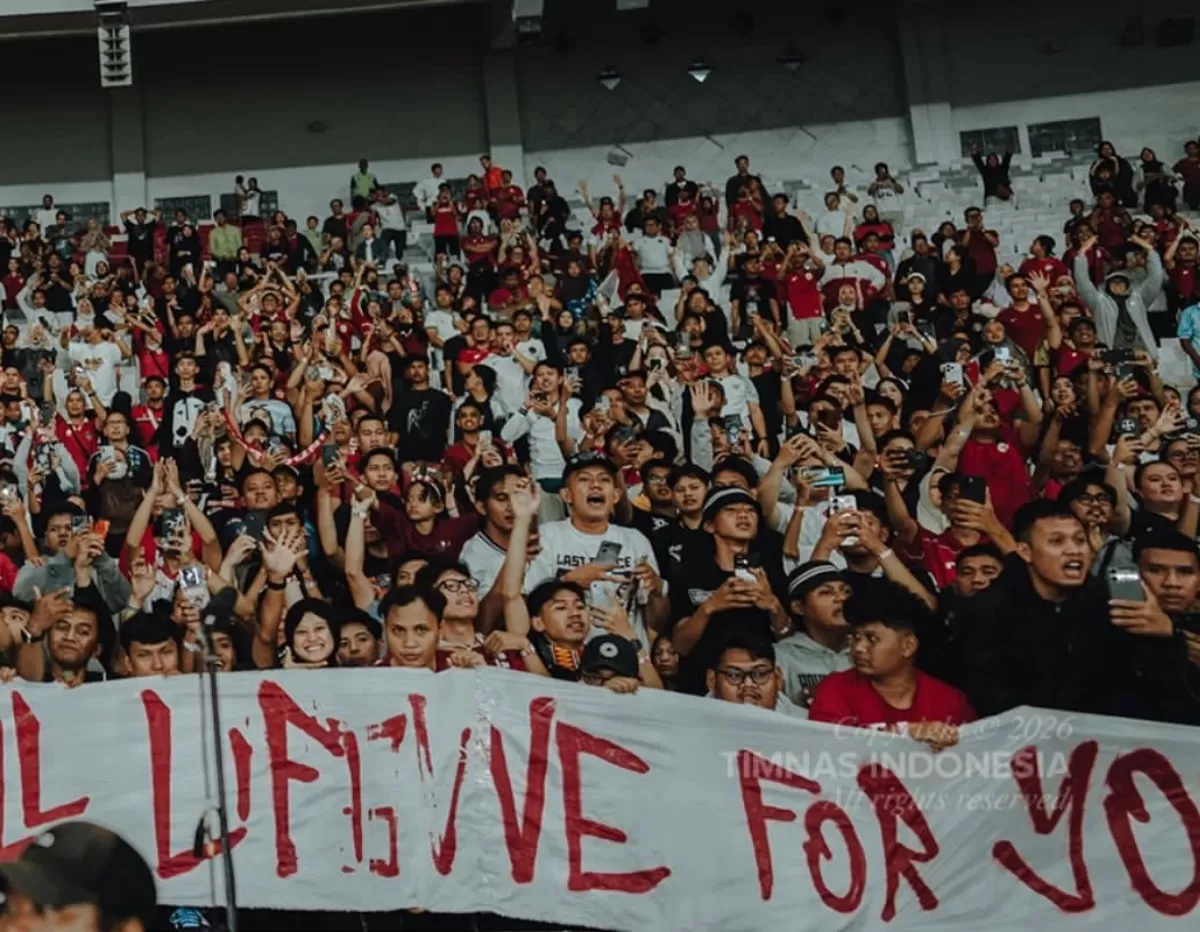Foto Ilustrasi Stadion Utama Gelora Bung Karno (SUGBK) yang dipadati suporter menjelang final Indonesia vs Thailand. (IG/@timnasindonesia)
