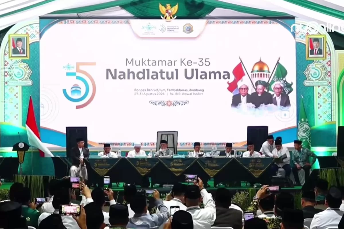 Pasca penetapan KH Miftachul Akhyar sebagai Rais Aam, AHWA menyampaikan amanat agar seluruh potensi NU dirangkul dan organisasi dirawat secara kolektif. (Youtube/NU Online)