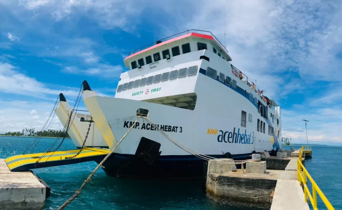 KMP Aceh Hebat 3 (Dishub Aceh)