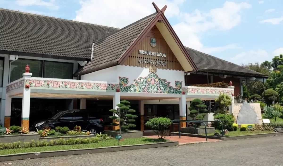 Museum Sri Baduga (tampak depan) (my eat dan travel)