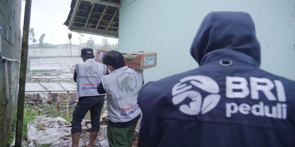 BRI Peduli Hadir untuk Korban Banjir dan Longsor Cisarua, Salurkan Bantuan hingga Pendampingan Psikologis (Dok. BRI )