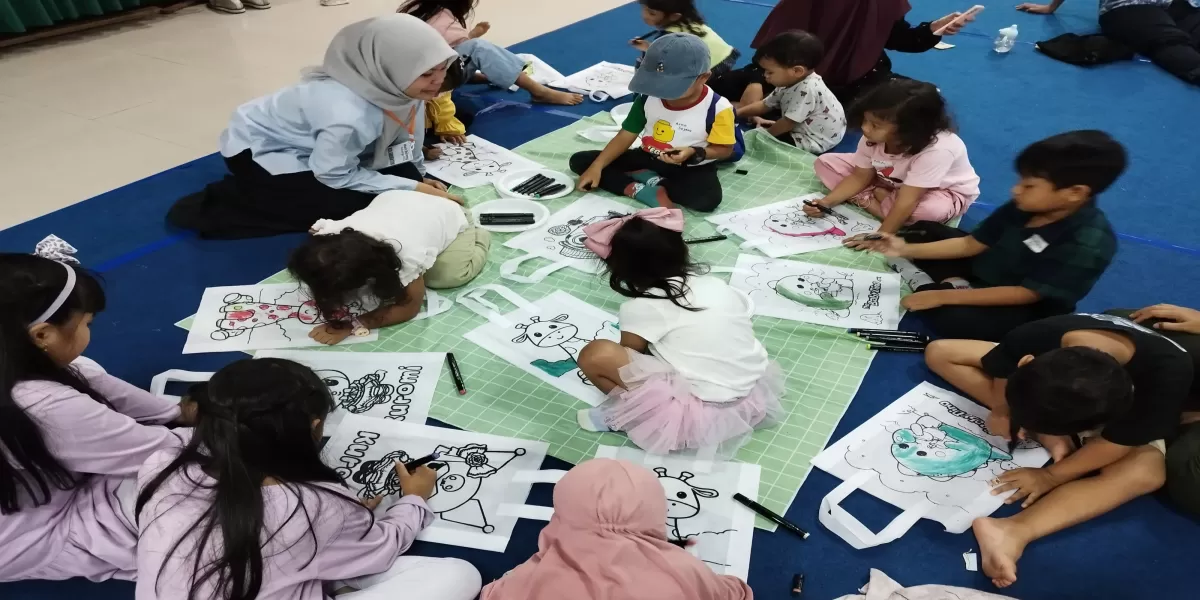 Ruang Main Keluarga di Semarang Ajak Anak Lepas dari Gawai dan Pererat Ikatan Orang Tua dengan Aktivitas Bermain Bersama (Dok.istimewa)