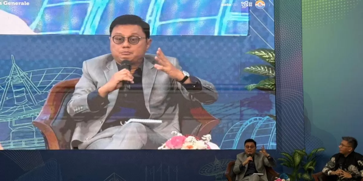 Wujudkan Ekonomi Berkelanjutan dan Turunkan Kemiskinan dengan Hilirisasi, Smelter, dan Program Pemberdayaan Masyarakat di Indonesia (Wakil Direktur Utama (Wadirut) MIND ID sekaligus penulis Indonesia Naik Kelas, Dany Amrul Ichdan dalam Studium Generale dan Bedah Buku Indonesia Naik Kelas di Institut Teknologi Bandung (ITB), pada Rabu, 11 Februari 2026. (Dok. MIND ID))